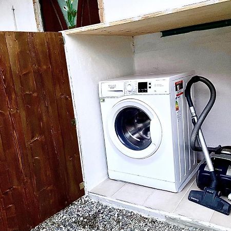 Monolocale Deluxe A 2,7 Km Dal Mare Per 2 Persone Apartment Siderno Exterior foto